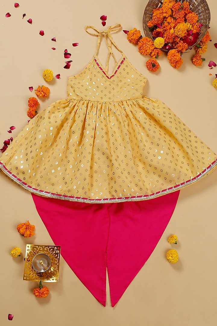 Magenta Taffeta Dhoti Set For Girls by Saka Designs at Pernia's Pop Up Shop