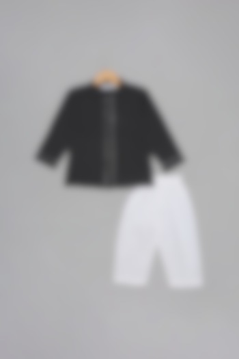 Black Pure Cotton Striped Kurta Set For Boys by Saka Designs at Pernia's Pop Up Shop