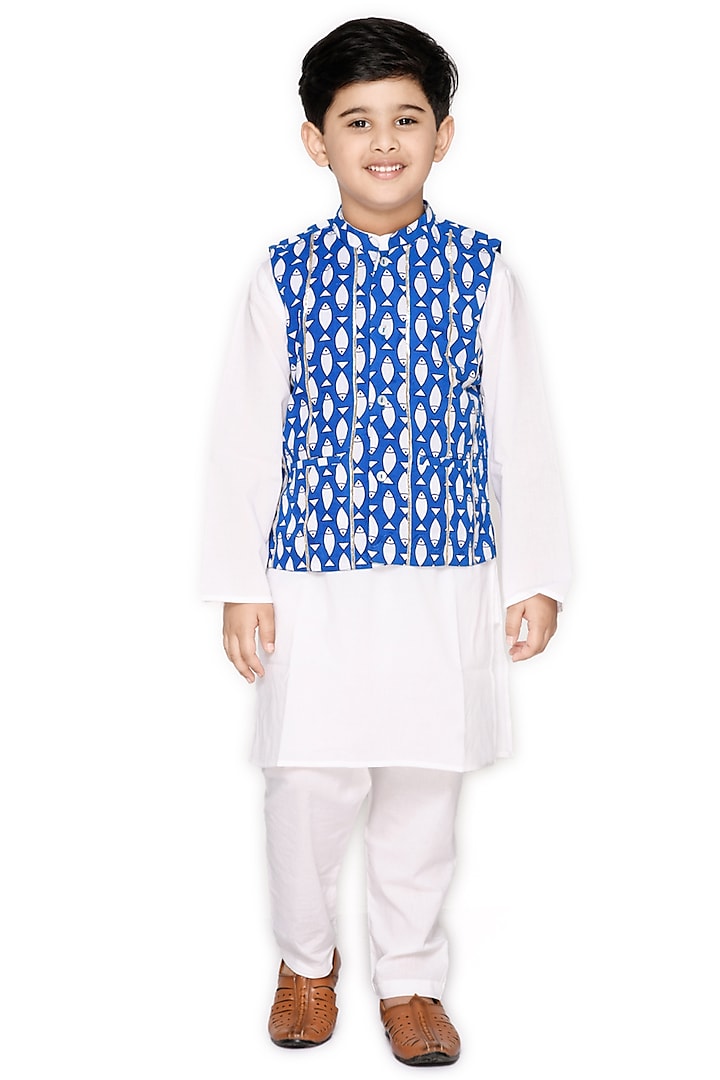 White Kurta Set With Nehru Jacket For Boys by Saka Designs