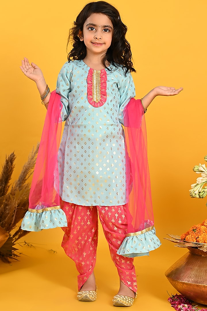 Blue Cotton Blend Printed & Embroidered Kurta Set For Girls by Saka Designs at Pernia's Pop Up Shop