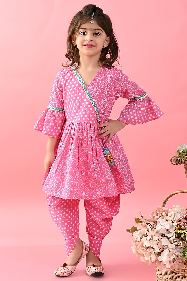 Pink Cotton Bandhani Printed & Embroidered Kurta Set For Girls by Saka Designs