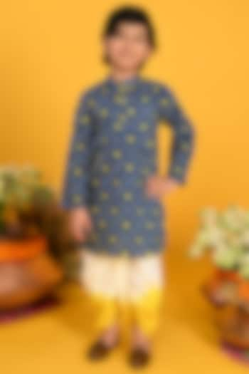 Blue Cotton Bandhani Printed Kurta Set For Boys by Saka Designs at Pernia's Pop Up Shop