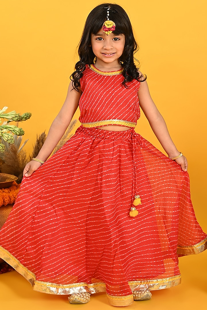 Red Cotton Bandhani Printed Lehenga Set For Girls by Saka Designs at Pernia's Pop Up Shop