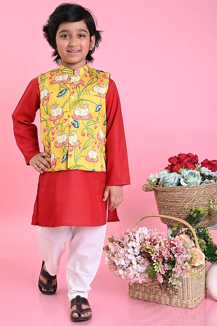 Yellow Cotton Printed Nehru Jacket With Kurta Set For Boys by Saka Designs
