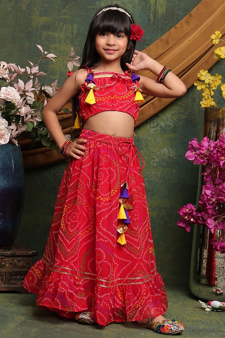 Red Poly Georgette Bandhani Printed Lehenga Set For Girls by Saka Designs at Pernia's Pop Up Shop