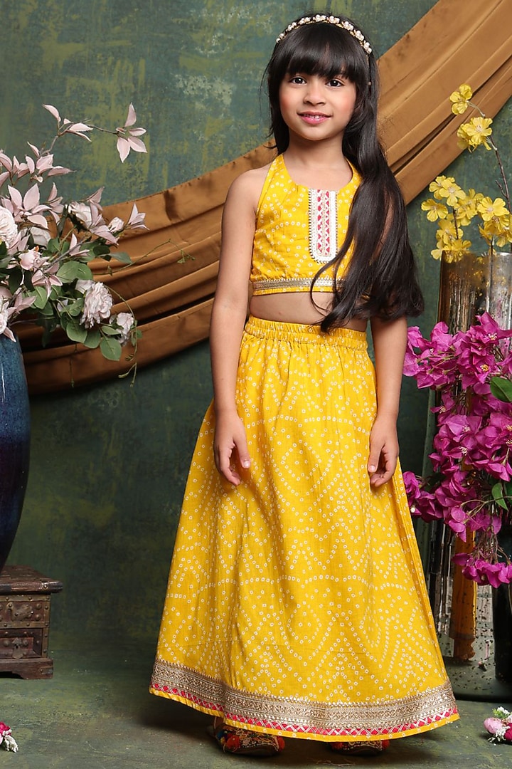 Yellow Cotton Bandhani Printed Lehenga Set For Girls by Saka Designs at Pernia's Pop Up Shop