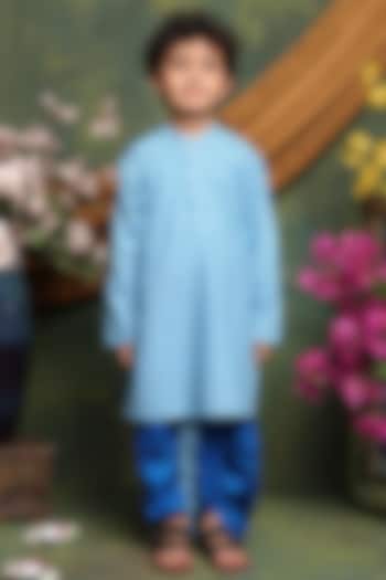 Blue Cotton Blend Geometric Printed Kurta Set For Boys by Saka Designs at Pernia's Pop Up Shop