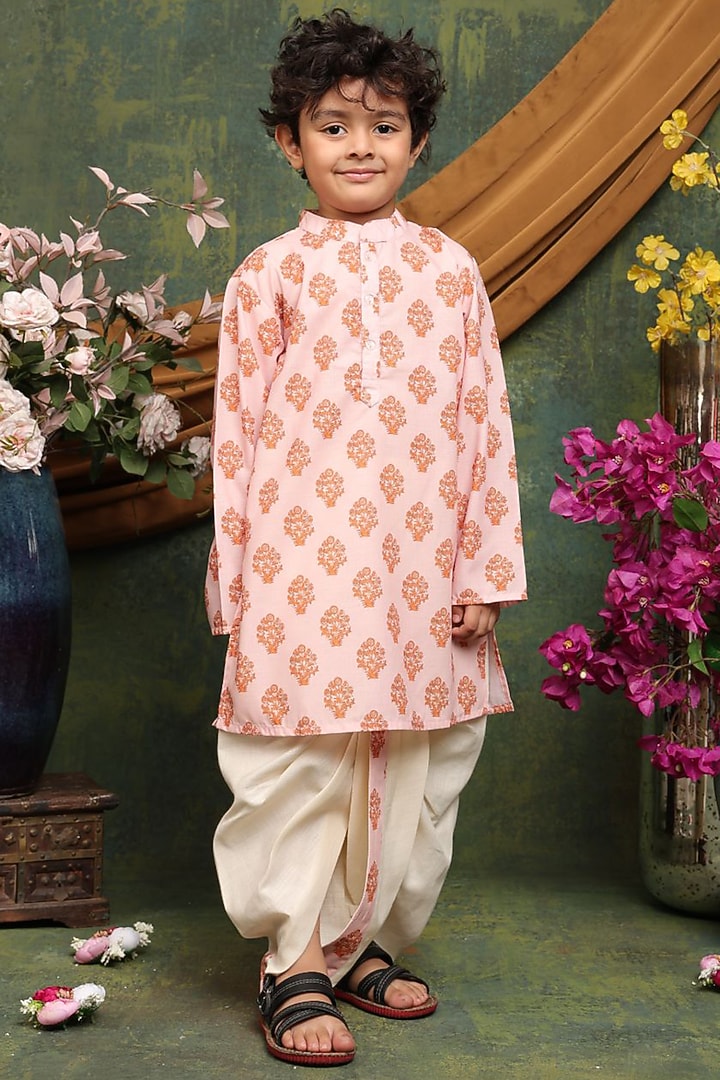 Peach Cotton Blend Geometric Printed Kurta Set For Boys by Saka Designs at Pernia's Pop Up Shop