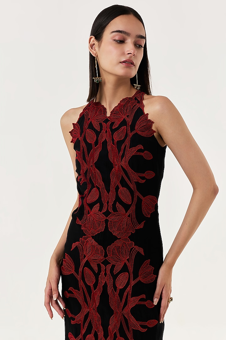Black & Red Viscose Organza Thread Embroidered Maxi Cocktail Dress by Shriya Khanna at Pernia's Pop Up Shop