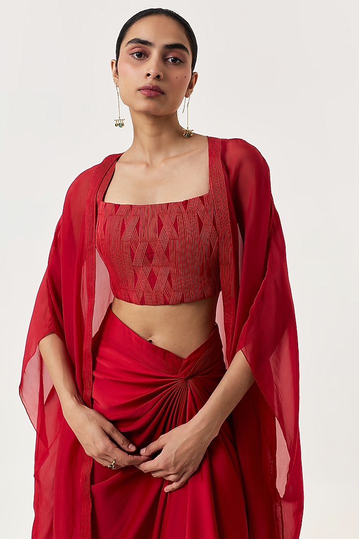 Red Novel Organza Cape Set by Shriya Khanna at Pernia's Pop Up Shop