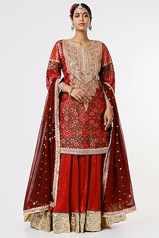 Maroon Embroidered Lehenga Set by Sangeeta Kilachand