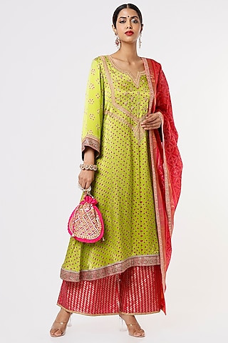 Lime Green Embroidered Kurta Set by Sangeeta Kilachand