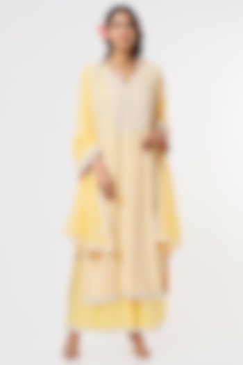 Pastel Yellow Embellished Kurta Set by Sangeeta Kilachand