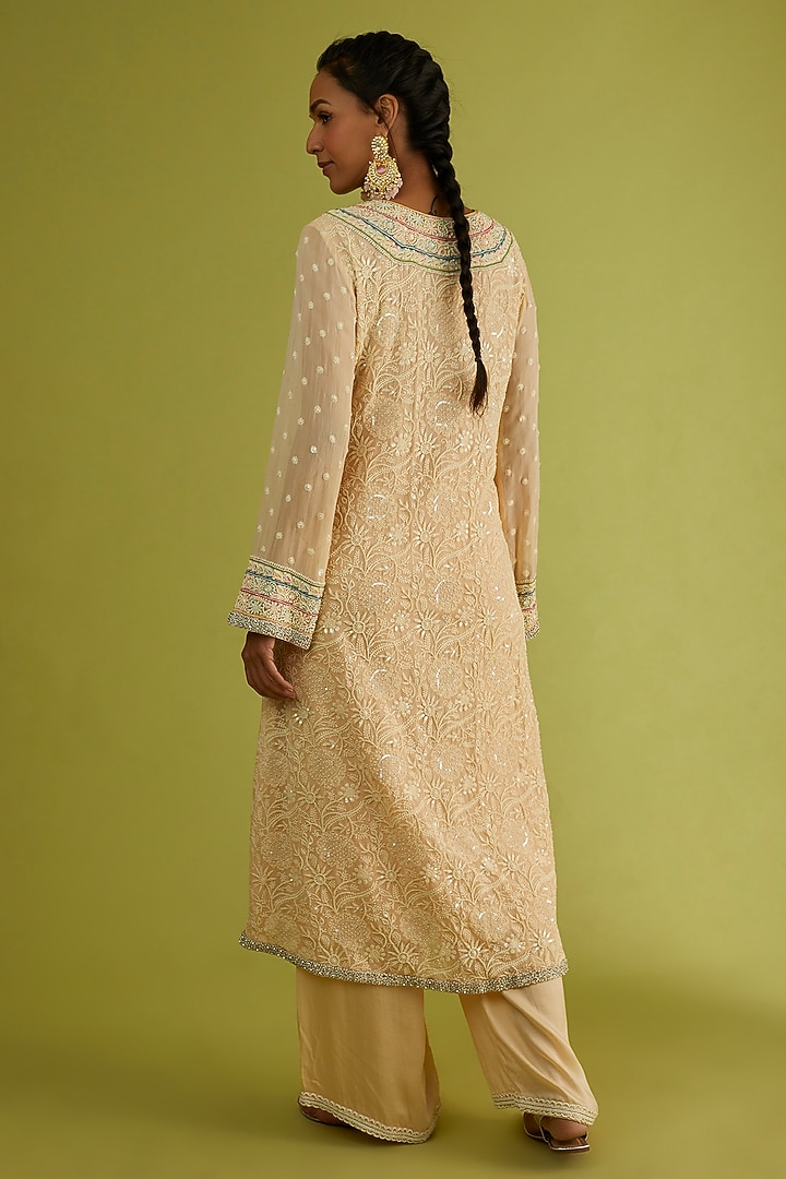 Peach Chikankari Kurta Set by Sangeeta Kilachand at Pernia's Pop Up Shop