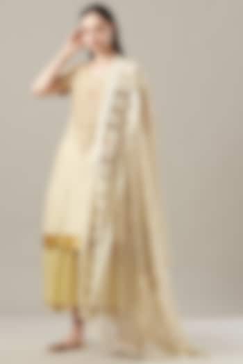 Cream Chikan Kurta Set by Sangeeta Kilachand at Pernia's Pop Up Shop