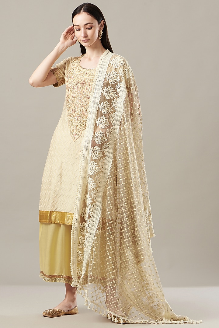 Cream Chikan Kurta Set by Sangeeta Kilachand at Pernia's Pop Up Shop