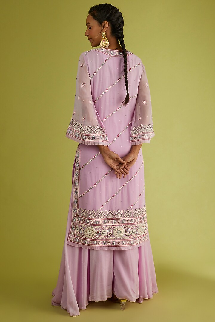 Purple Embroidered Kurta Set by Sangeeta Kilachand at Pernia's Pop Up Shop