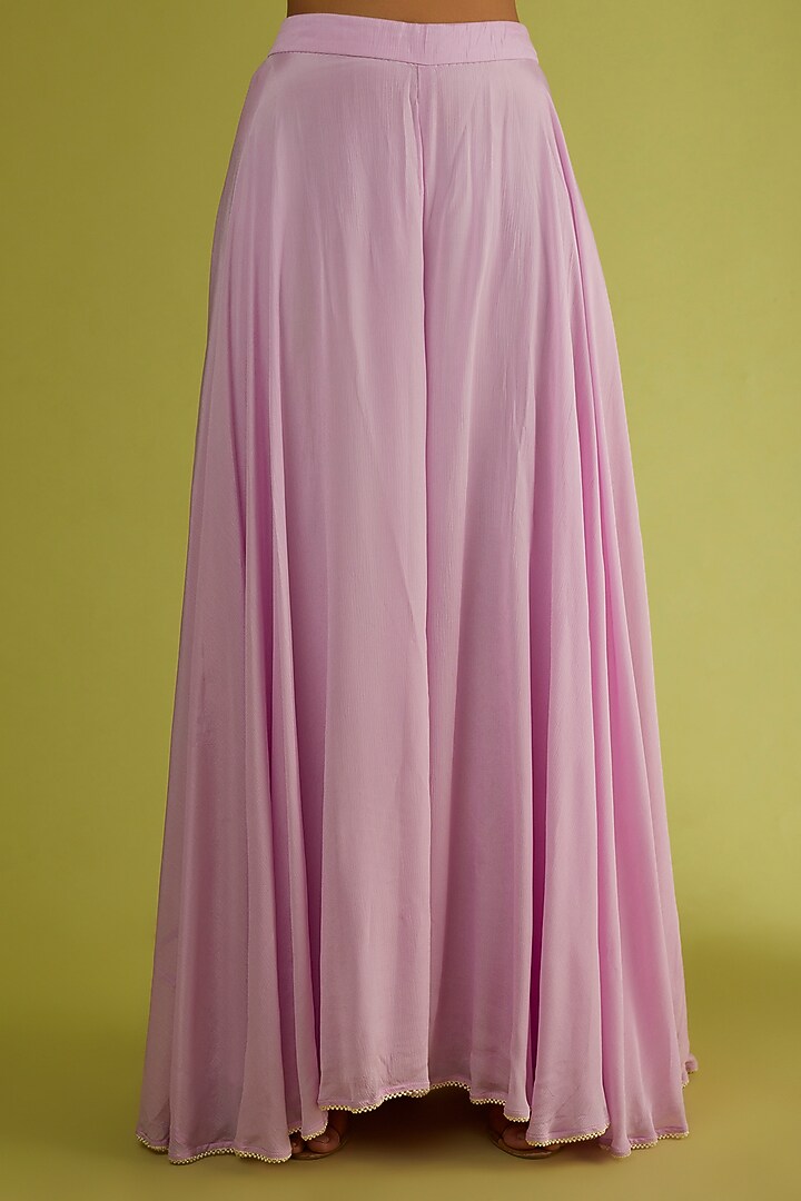 Purple Embroidered Kurta Set by Sangeeta Kilachand at Pernia's Pop Up Shop