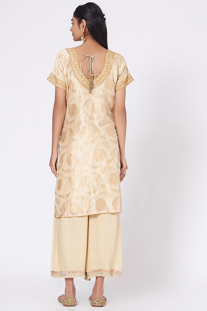 Cream Brocade Silk Kurta Set by Sangeeta Kilachand at Pernia's Pop Up Shop
