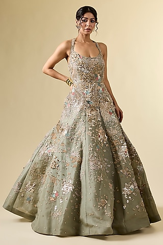 Designer Engagement Outfits For Women - Buy Lehengas, Sarees, Gowns,  Shararas Online 2026