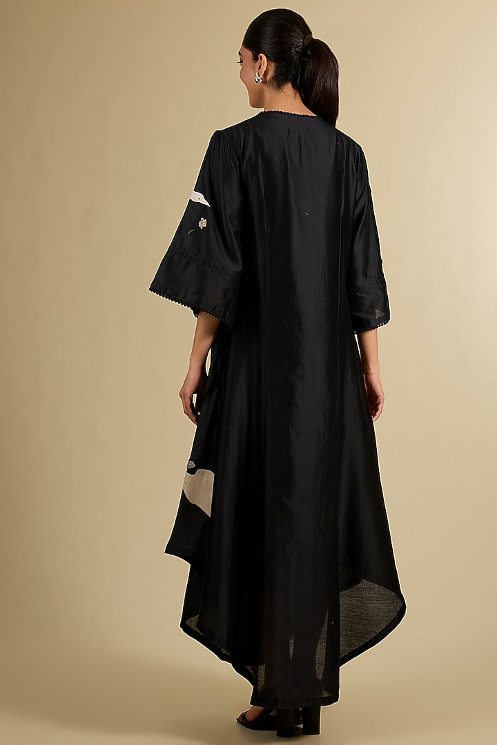 Black Chanderi Hand Embroidered Kurta by Sahil Kochhar at Pernia's Pop Up Shop
