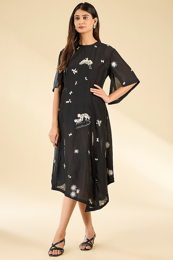 Black Chanderi Applique Kurta by Sahil Kochhar at Pernia's Pop Up Shop