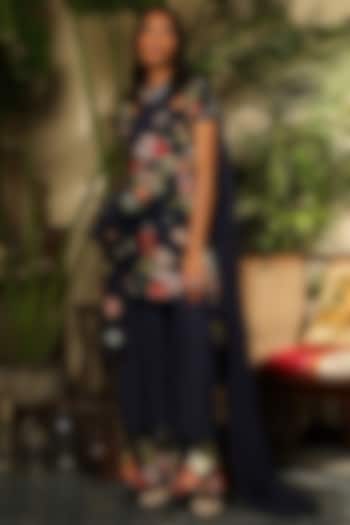 Navy Blue Chanderi Kurta Set by Sahil Kochhar at Pernia's Pop Up Shop