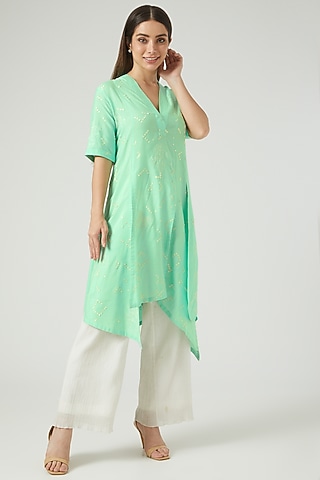 Turquoise Embroidered Kurta by Sahil Kochhar
