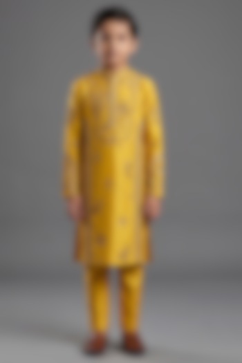 Yellow Silk Katan Kurta Set For Boys by Sahil Kochhar Kids at Pernia's Pop Up Shop