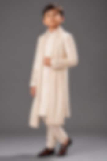 Ivory Matka Silk Sherwani Set For Boys by Sahil Kochhar Kids at Pernia's Pop Up Shop