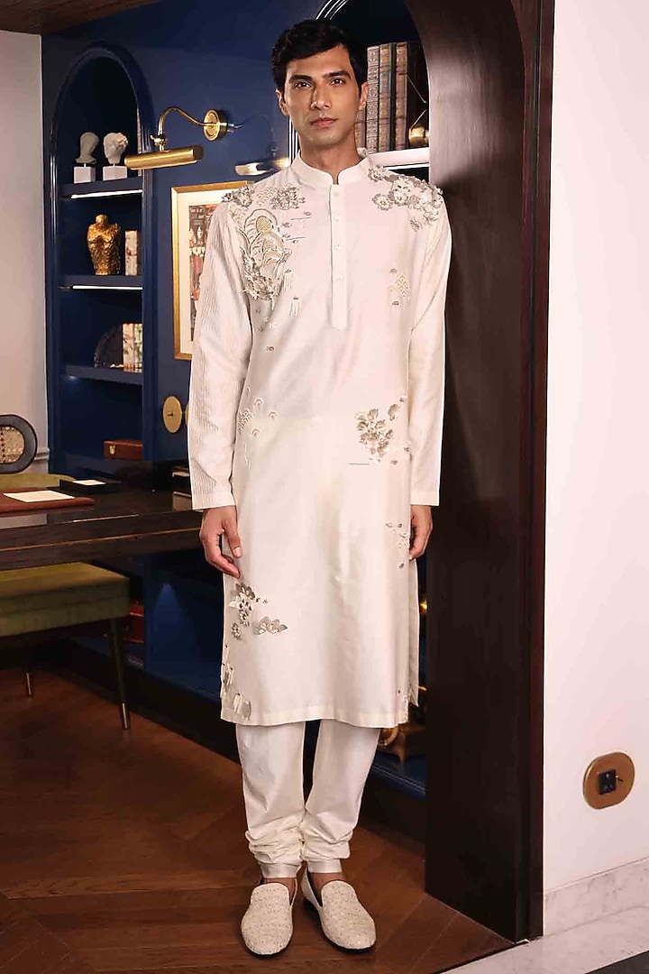 Ivory Katan Silk Hand Embroidered Kurta Set by Sahil Kochhar Men at Pernia's Pop Up Shop