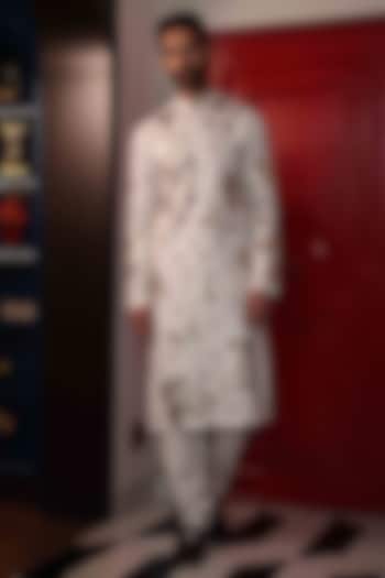 Ivory Katan Silk Hand Embroidered Kurta Set by Sahil Kochhar Men at Pernia's Pop Up Shop