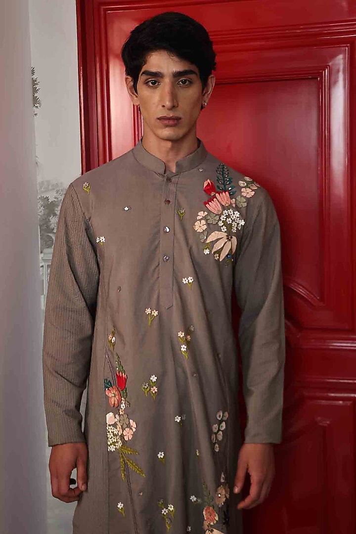 Grey Katan Silk Floral Hand Embroidered Kurta Set by Sahil Kochhar Men at Pernia's Pop Up Shop