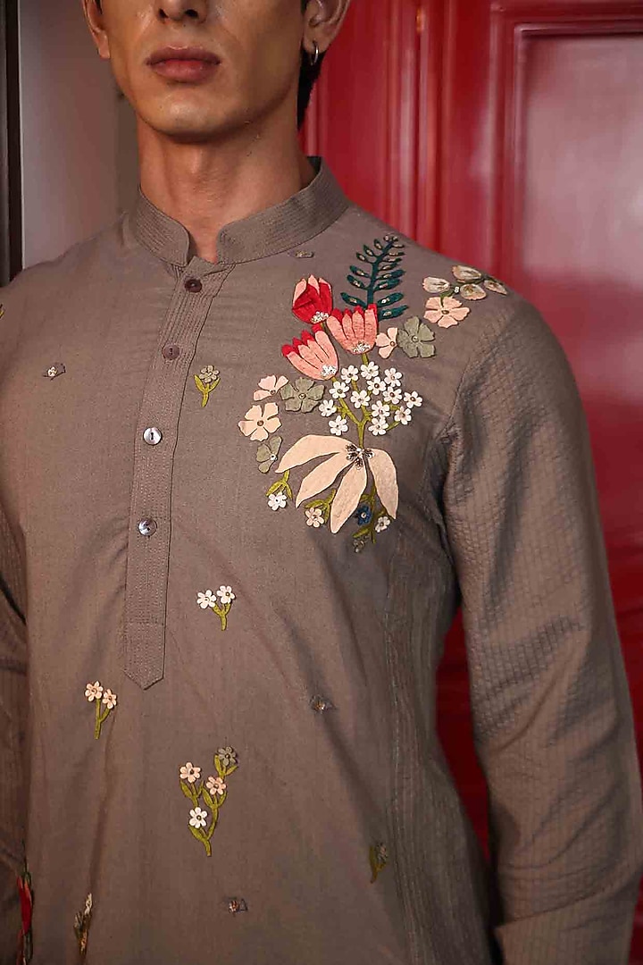Grey Katan Silk Floral Hand Embroidered Kurta Set by Sahil Kochhar Men at Pernia's Pop Up Shop