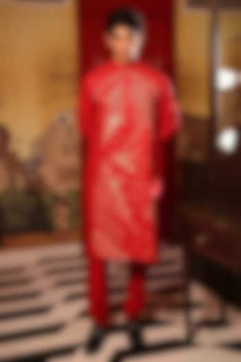 Red Katan Silk Hand Embroidered Kurta Set by Sahil Kochhar Men at Pernia's Pop Up Shop