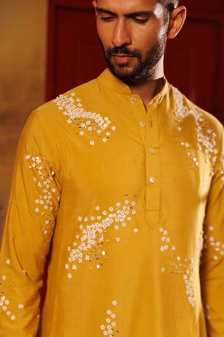 Yellow Katan Silk Hand Embroidered Kurta Set by Sahil Kochhar Men at Pernia's Pop Up Shop