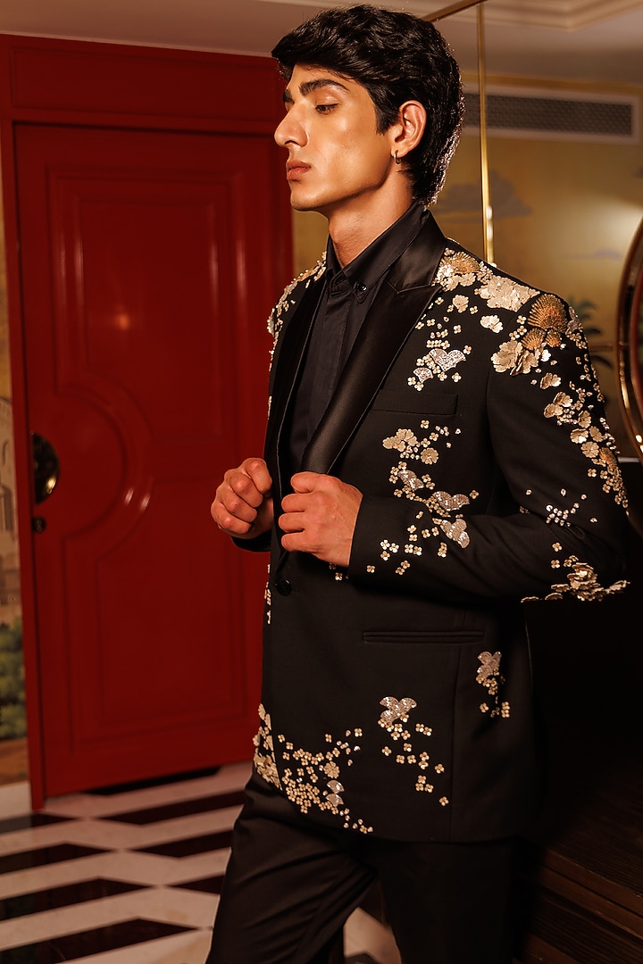 Black Suiting Hand Embroidered Tuxedo by Sahil Kochhar Men at Pernia's Pop Up Shop