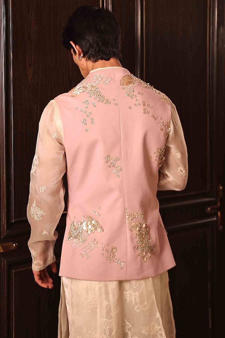 Soft Pink Suiting Hand Embroidered Bundi Jacket by Sahil Kochhar Men at Pernia's Pop Up Shop