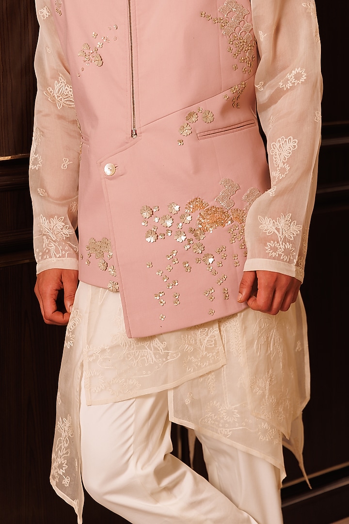 Soft Pink Suiting Hand Embroidered Bundi Jacket by Sahil Kochhar Men at Pernia's Pop Up Shop