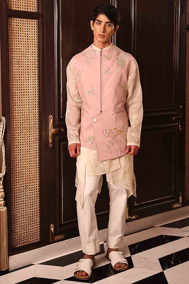 Soft Pink Suiting Hand Embroidered Bundi Jacket by Sahil Kochhar Men at Pernia's Pop Up Shop