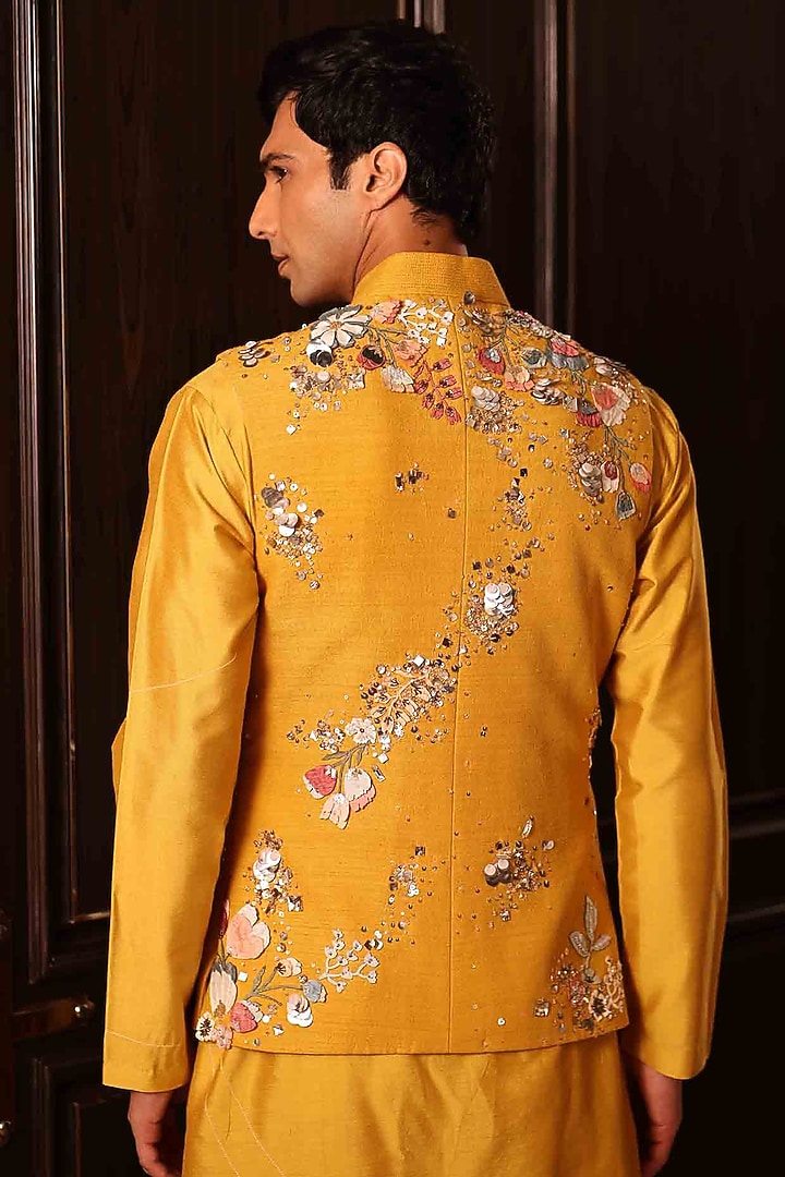 Yellow Matka Silk Hand Embroidered Bundi Jacket by Sahil Kochhar Men at Pernia's Pop Up Shop