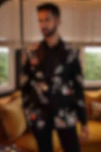 Black Suiting Hand Embroidered Tuxedo by Sahil Kochhar Men at Pernia's Pop Up Shop