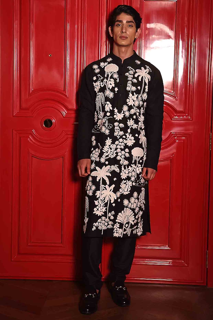 Black Katan Fabric Hand Embroidered Kurta Set by Sahil Kochhar Men at Pernia's Pop Up Shop