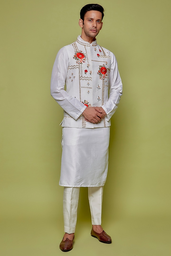 Ivory Matka Silk Embroidered Bundi Jacket by Sahil Kochhar Men