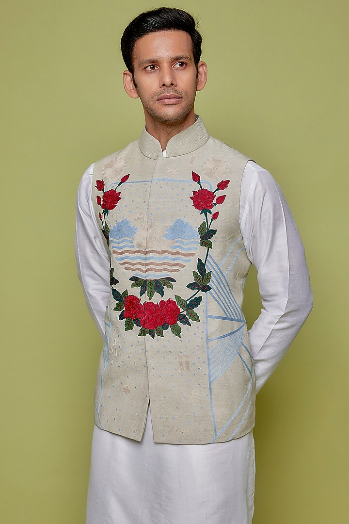 Ivory Matka Silk Resham Thread Embroidered Bundi Jacket by Sahil Kochhar Men at Pernia's Pop Up Shop