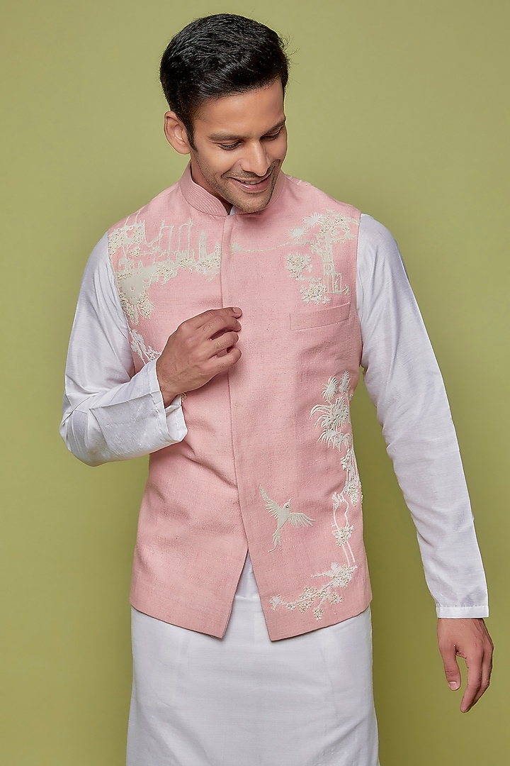 Pink Matka Silk Embroidered Bundi Jacket by Sahil Kochhar Men at Pernia's Pop Up Shop