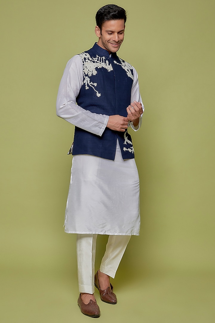 Blue Matka Silk Embroidered Bundi Jacket by Sahil Kochhar Men