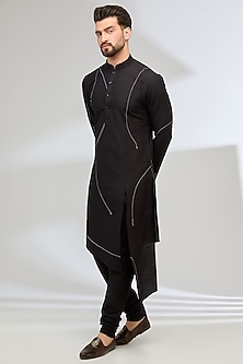 product-color-Black