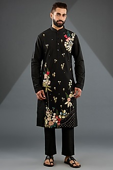 product-color-Black