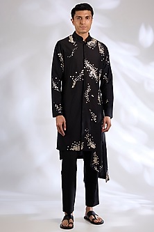 product-color-Black